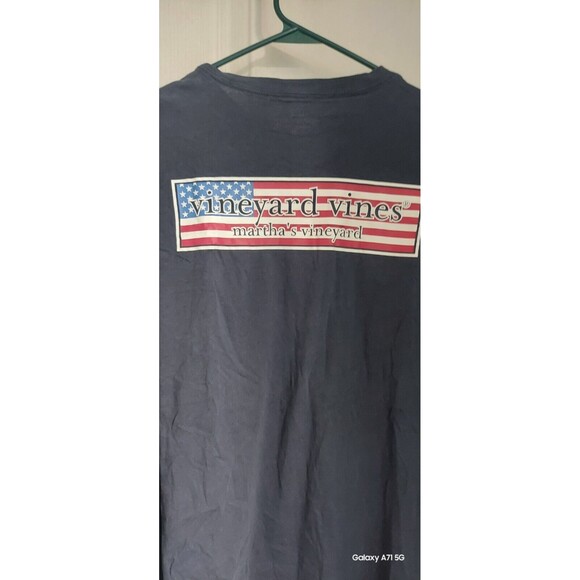 Vineyard Vines Other - ! VINEYARD VINES T-Shirt Men’s M Crew Neck Navy Blue Martha’s Vineyard
